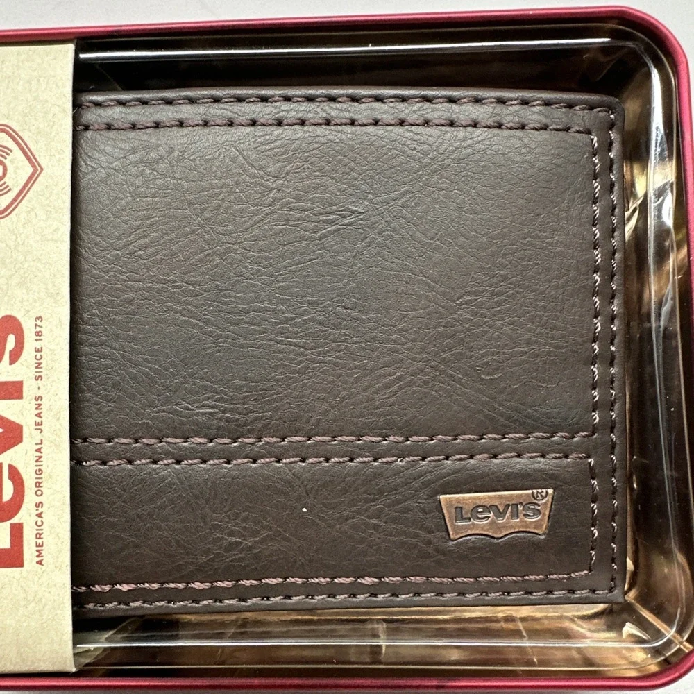 Levi's Men's Leather Bifold Wallet Brown Leather Slim RFID Protection 31LP220046